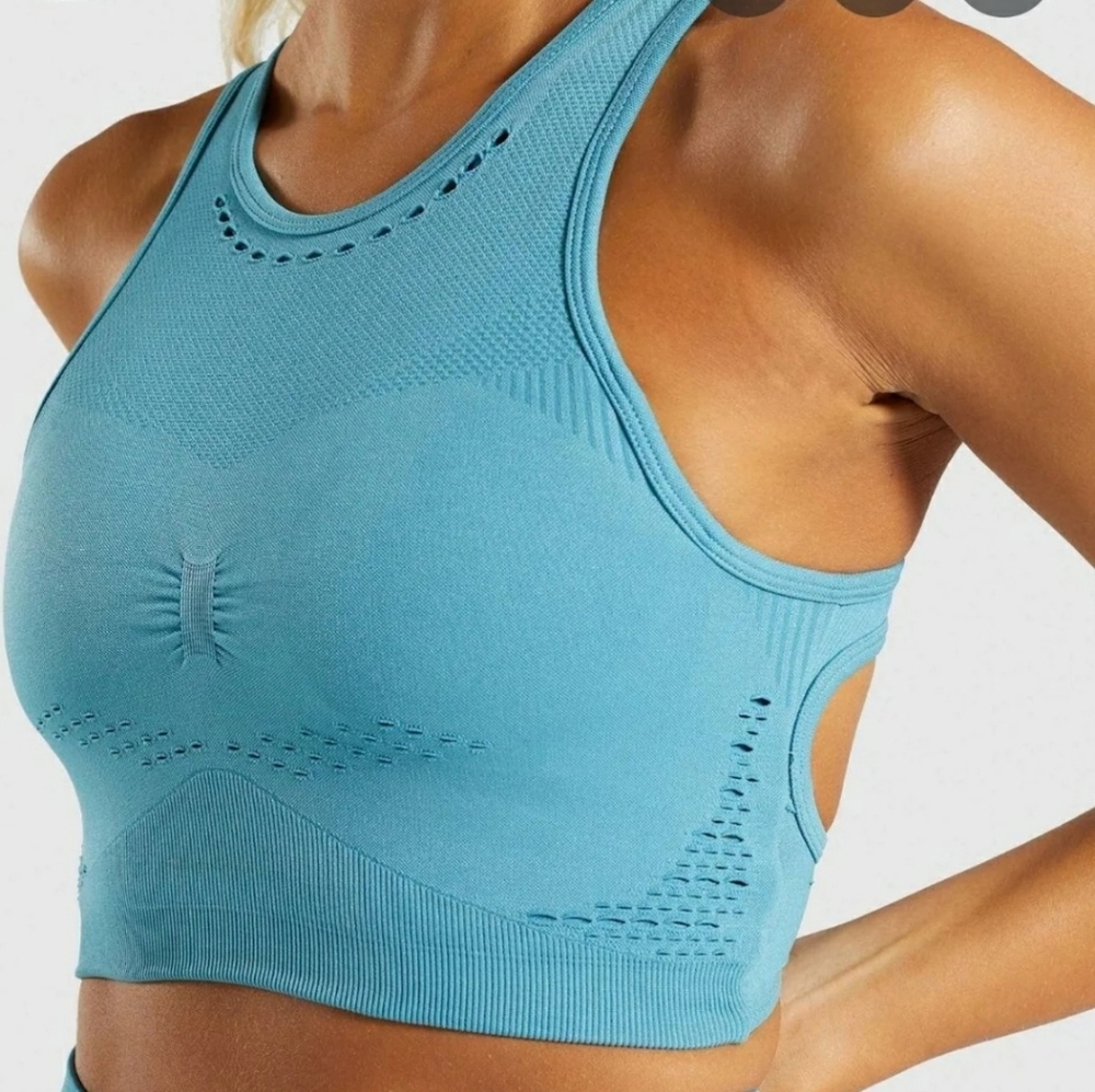 Gymshark flawless knit sports bra M